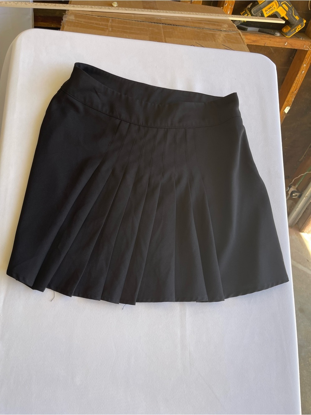 Women's Black Pleated Mini Skirt - Versatile Everyday Style - Picture 7 of 7